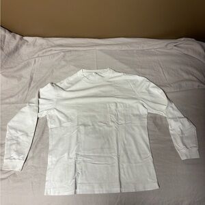 Uniqlo White Long Sleeve Men's Tee